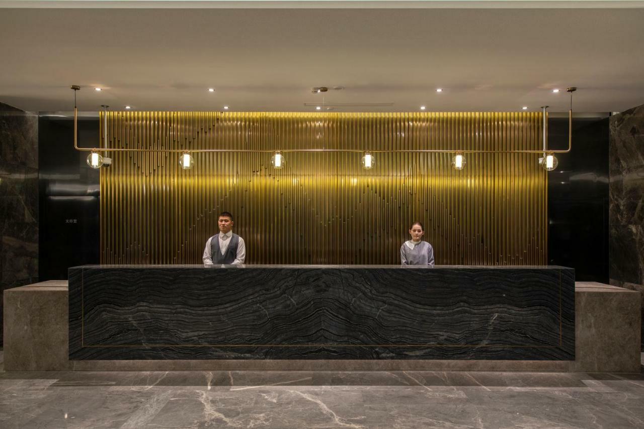 Orange Hotel Shanghai Pudong Airport Exterior foto