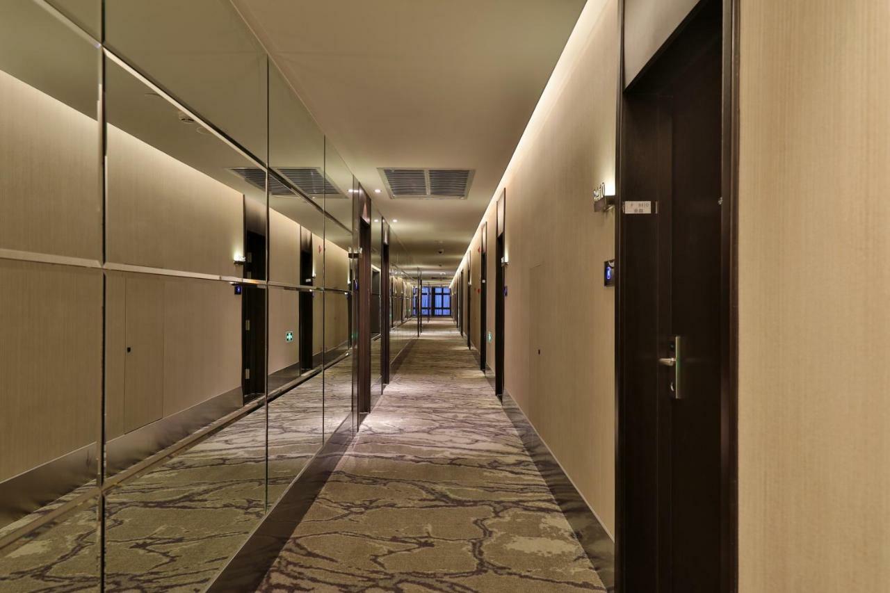 Orange Hotel Shanghai Pudong Airport Exterior foto